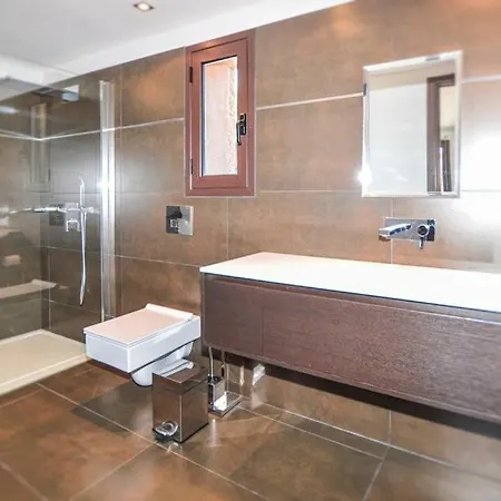 Villa **** Casa Di Fiumu **** *