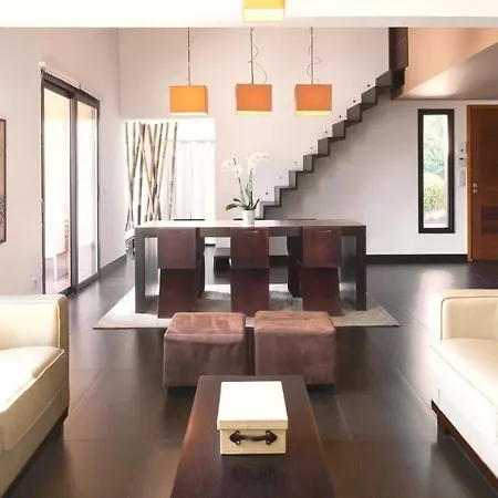 **** Casa Di Fiumu **** ヴィラ ポルトヴェッキオ