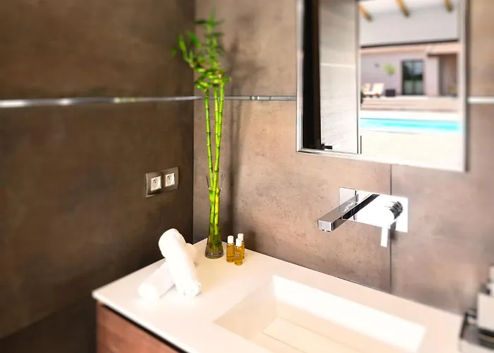 Villa **** Casa Di Fiumu **** Porto-Vecchio (Corsica)